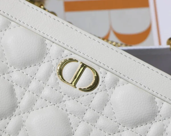 Caro Collection No. 7002 White size: 19 x 14 x 3 cm - Image 8