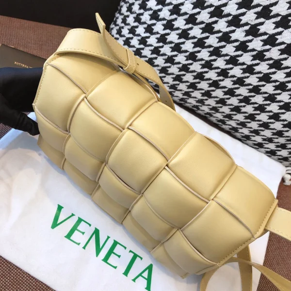 BV Cassette Pillow Bag Size: 26x18cm 96006 - Image 6