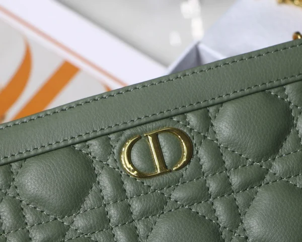 Caro Collection Ref. 3102 Green Size: 19 x 14 x 3 cm - Image 8