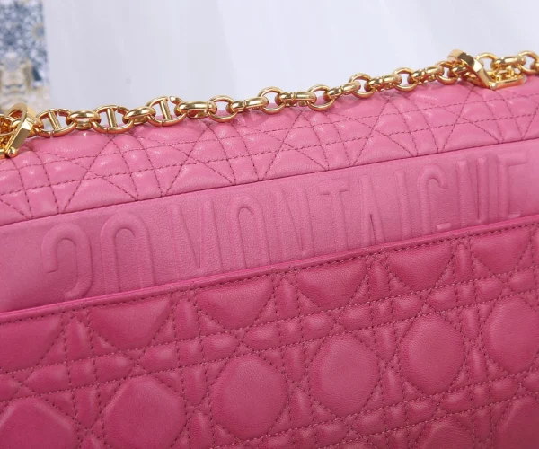 Caro Collection Handbag size: 28x17x9CM - Image 7