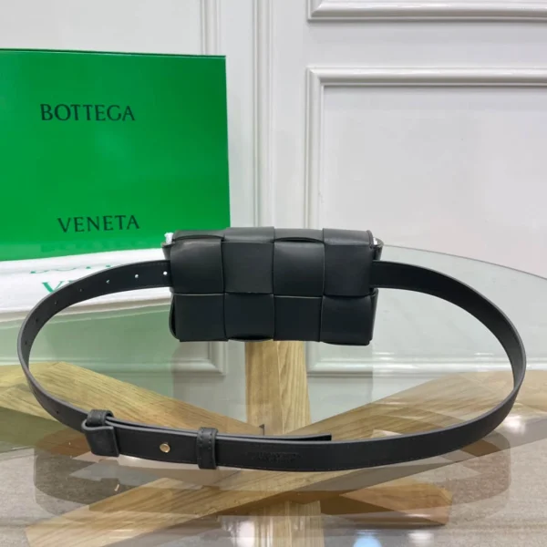 BV Fanny pack Size:17.5x9.5 KF0015 Primary Green - Image 8