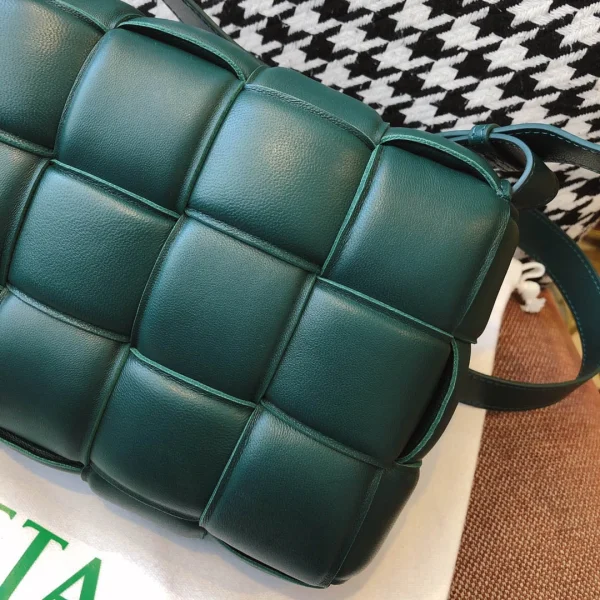 BV Cassette Pillow Bag Size: 26x18cm 96006 - Image 3