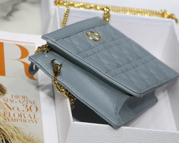 Caro Collection No. 3102 Haze Blue Size: 19 x 14 x 3 cm - Image 5
