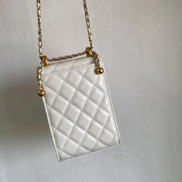 Calfskin Size: 11.5cmx17cmx4cm Ident No.: 2291 - Image 7