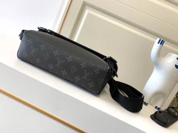 LV Model: M40511 Size 32*23*9cm - 图片 7