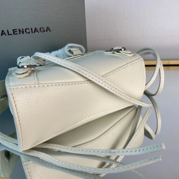 Motorcycle bag Size: 16.5*22*9*14.5cm - 图片 4