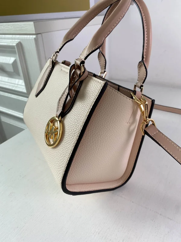 MK Crossbody Size: 23*18*12 - 图片 5