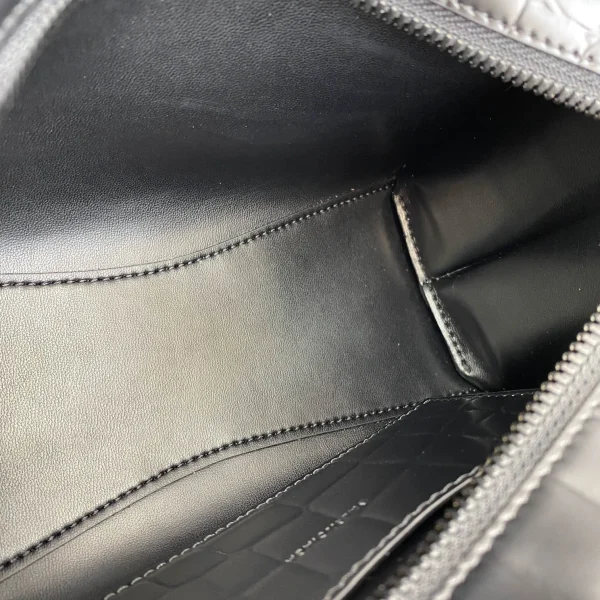 Balenciag Neo Classic Motorcycle Bag Size: 1992 Size: 16.5*22*9*14.5cm - 图片 3
