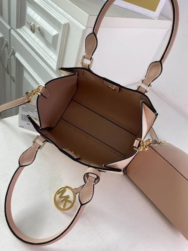MK Crossbody Size: 23*18*12 - 图片 3