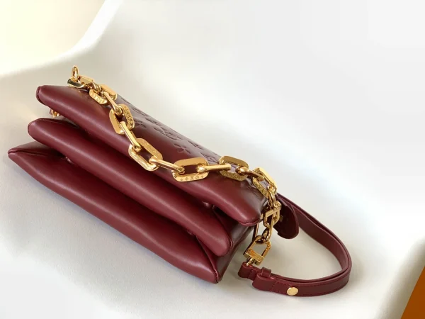 Louis Vuitton Size: 20 x 16 x 12 cm - 图片 6