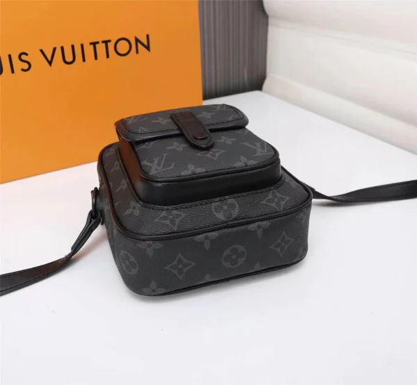 Louis Vuitton Model: 69404 Size: 15x17x8cm - 图片 7