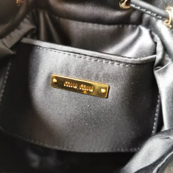 Matelasse metal chain shoulder strap with zipper pocket size: 17 2.5 9 Length: 115cm - 图片 4