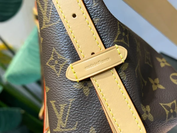 Louis Vuitton size: 29*12*24cm - 图片 3