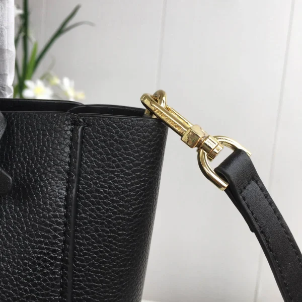 MK Sinclair Handbag Crossbody Model: 2113 Size: 25m Height: 25m Width: 9*300 - 图片 4