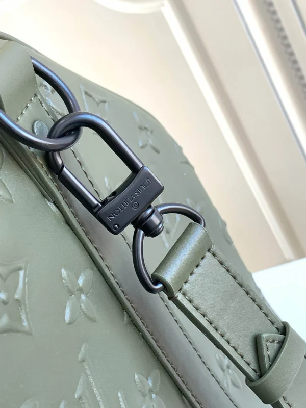 Louis Vuitton Travel bag Size: 50 x 29 x 23 cm - 图片 5