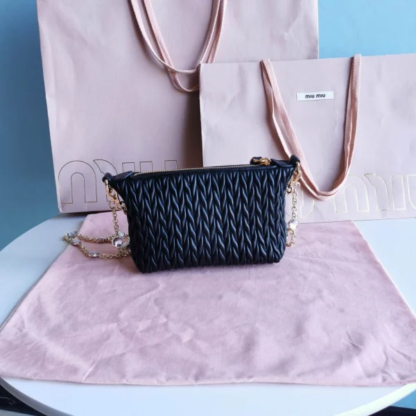 Miu Miu Mini Collection Handbag High 11cm long 17cm wide 7cm - 图片 9