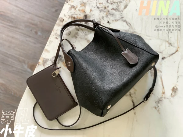 Louis Vuitton Size: 23 x 21 x 13 cm - 图片 2