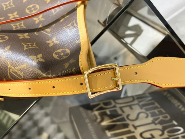 Louis Vuitton size: 29*12*24cm - 图片 4