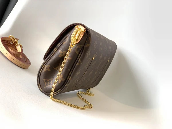 Louis Vuitton Size: 28.0 x 15.0 x 4.0 cm - 图片 9