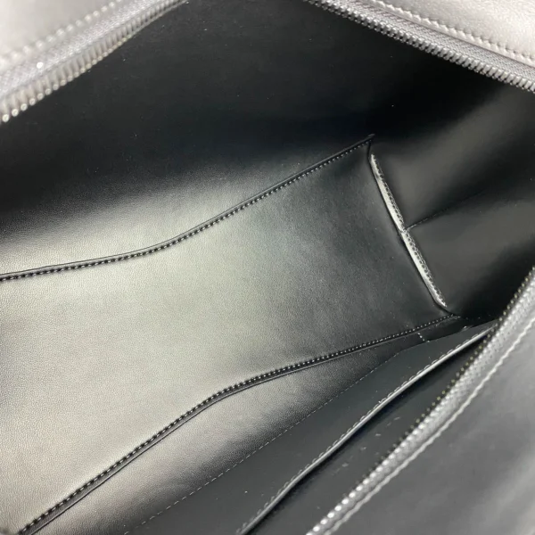 Balenciag* Neo Classic biker bag Model: 1991 Size: 25*33*13*20cm - 图片 3
