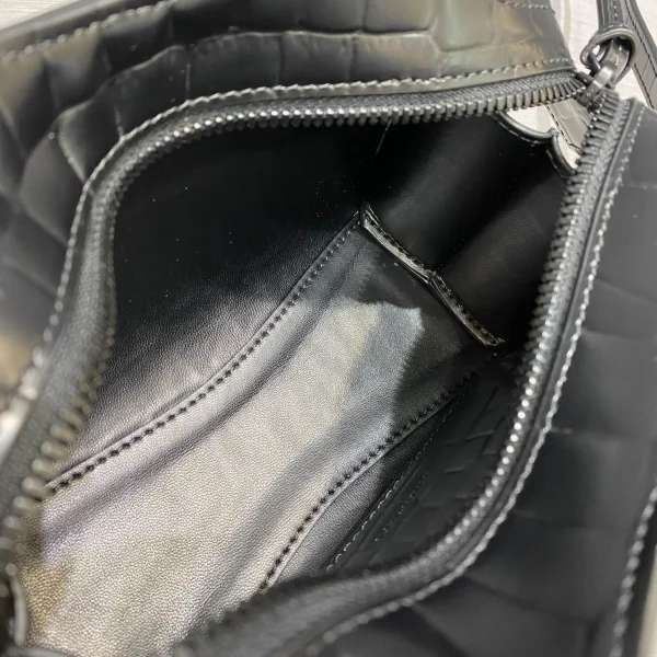 Balenciag* Neo Classic Motorcycle Bag - 图片 3
