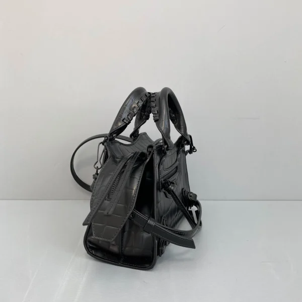 Balenciag Neo Classic Motorcycle Bag Size: 1992 Size: 16.5*22*9*14.5cm - 图片 8