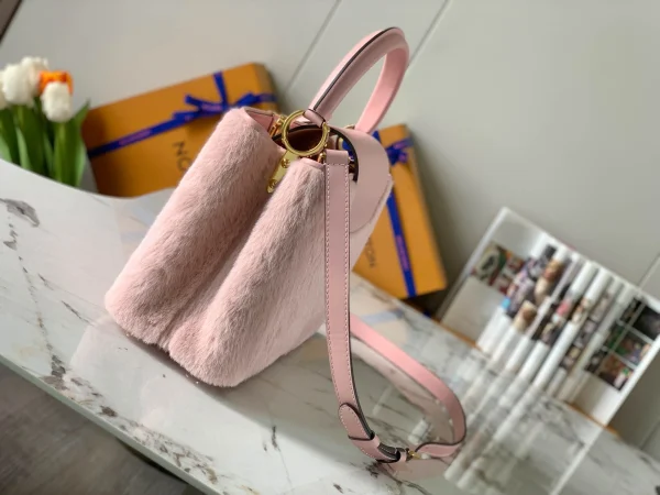 Louis Vuitton Size: 31.5 x 20 x 11 cm - 图片 9