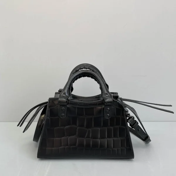 Balenciag Neo Classic Motorcycle Bag Size: 1992 Size: 16.5*22*9*14.5cm - 图片 9