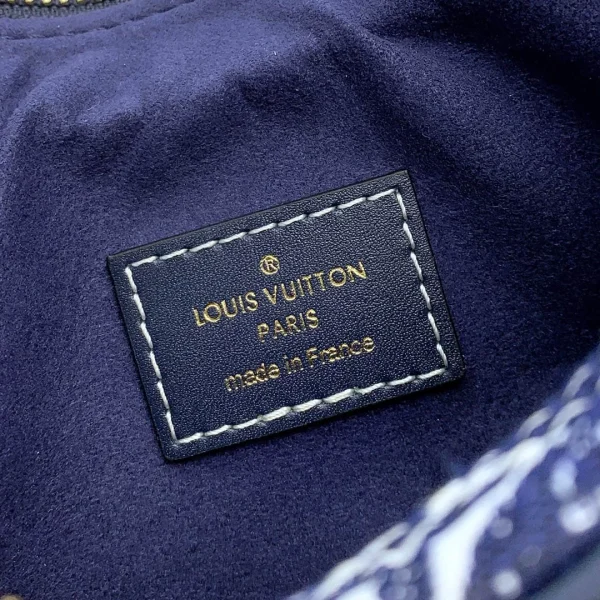 Louis Vuitton Size: 23 x 13 x 6 cm - 图片 5