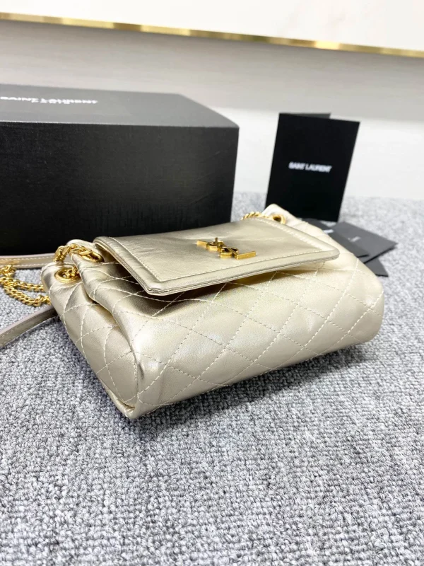 Lambskin Size：18x13x6cm Code：672838 - 图片 5