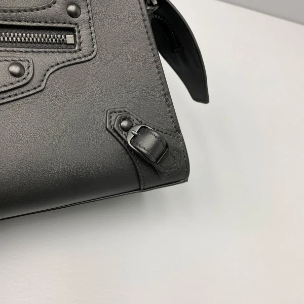 Model: 1992 Size: 16.5*22*9*14.5cm - 图片 6