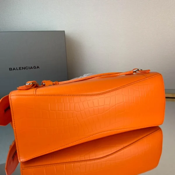 Balenciag* Neo Classic biker bag Size: 25*33*13*20cm - 图片 4