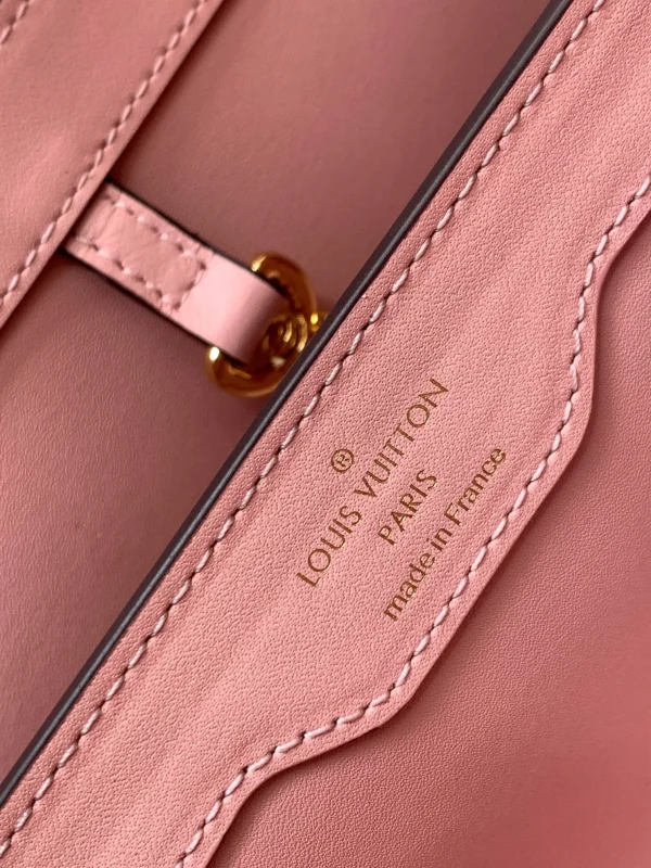 Louis Vuitton Size: 31.5 x 20 x 11 cm - 图片 2