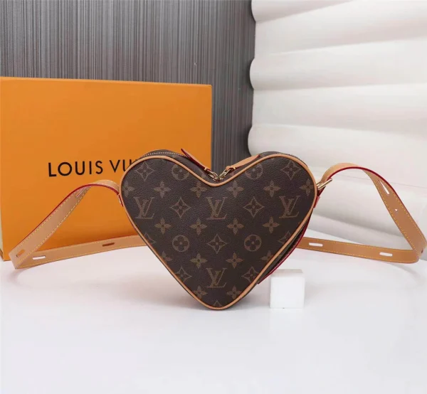 Louis Vuitton Model: 45149 Size: 22x20x6cm - 图片 7