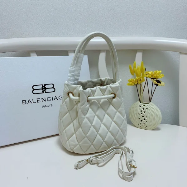Balenciaga bucket bag Model: A98 - 图片 9