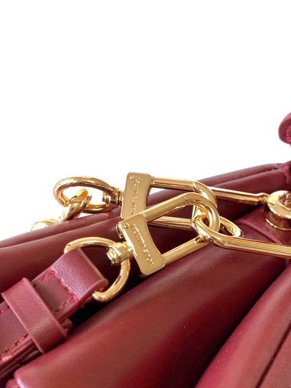 Louis Vuitton Size: 20 x 16 x 12 cm - 图片 5
