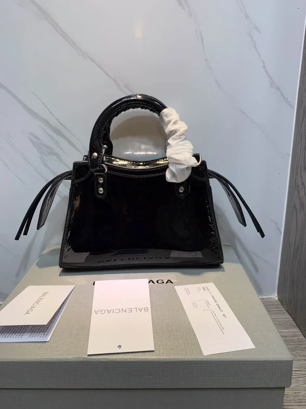 Black Size: 22cm - 图片 5