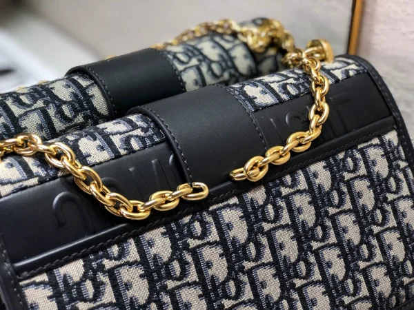 30 Montaigne Chain Crossbody Bag Size: 25.5cm - 图片 4