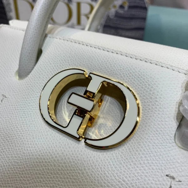 30 Montaigne Collection Ref. 9321 Size: 25x19x12 cm - 图片 8