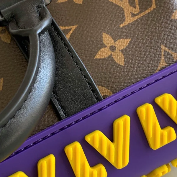Autumn Collection LV Rubber theme Size: 21 x 12 x 9 cm - 图片 5