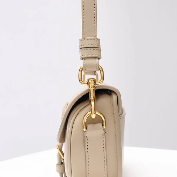 Bobby East-West Underarm Bag Handbag Ref: 2029 Size 22x13x5cm - 图片 5