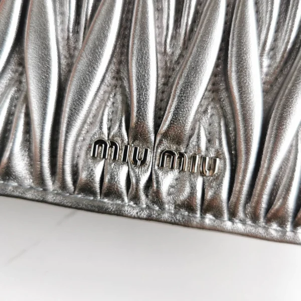Matelasse Silver Grey Model: 5BD084 Length: 115cm size: 20 5.5 12 - 图片 2