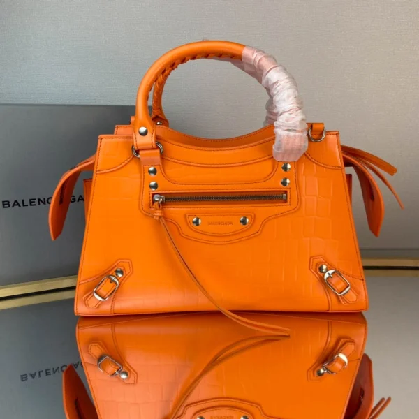 Balenciag* Neo Classic biker bag Size: 25*33*13*20cm - 图片 9