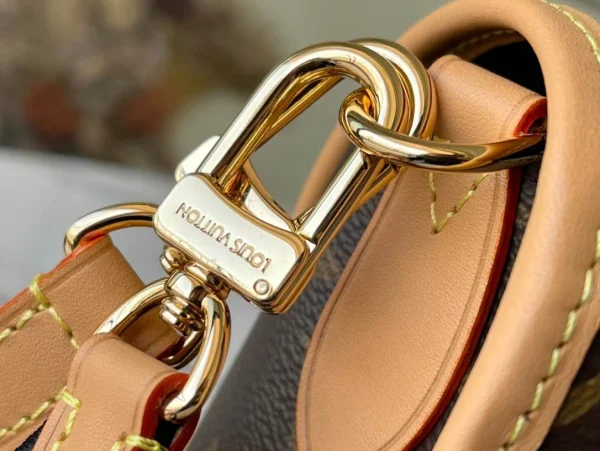 Louis Vuitton Size: 25.0 9.0 15.0 cm - 图片 5