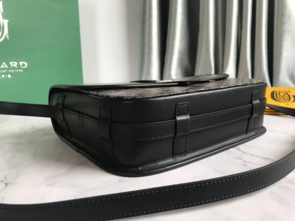 Belvdre Single Strip Messenger Bag Model: GY020183 Size: Large 28Cm - 图片 7