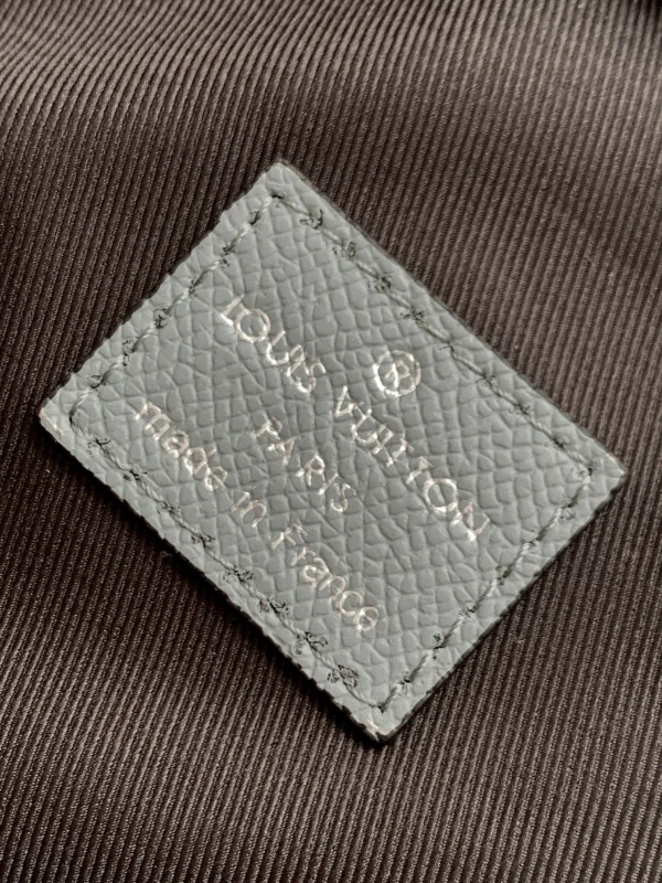 Louis Vuitton Size: 20.0 x 31.0 x 10.0 cm - 图片 2