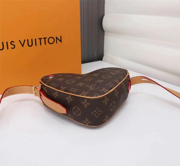 Louis Vuitton Model: 45149 Size: 22x20x6cm - 图片 8