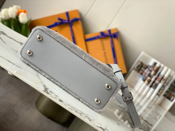 Louis Vuitton Size: 24x14x9cm - 图片 6