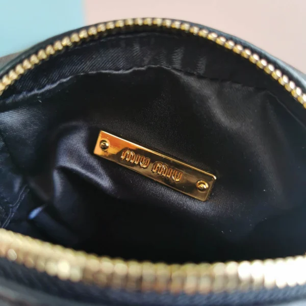 Miu Miu Long 115cm Chain shoulder strap size: 17, 2.5, 9 - 图片 3