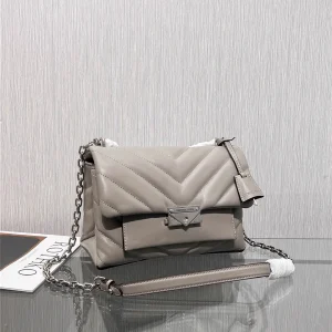 Mk cece sheepskin series shoulder bag HAO size: 24x16x10360340320